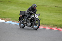 Vintage-motorcycle-club;eventdigitalimages;mallory-park;mallory-park-trackday-photographs;no-limits-trackdays;peter-wileman-photography;trackday-digital-images;trackday-photos;vmcc-festival-1000-bikes-photographs